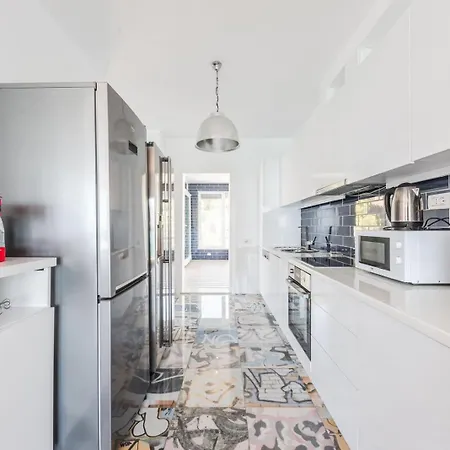 Heaven Hideout 2 Bedroom Apartment